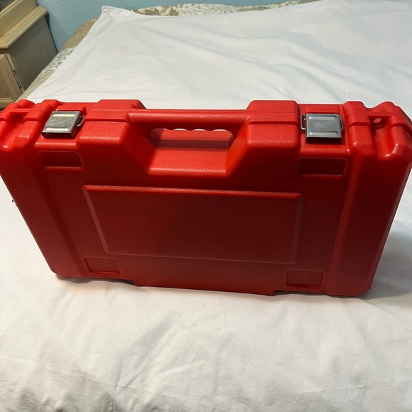 Heavy duty Milwaukee tool boxes - Picture 3 of 8